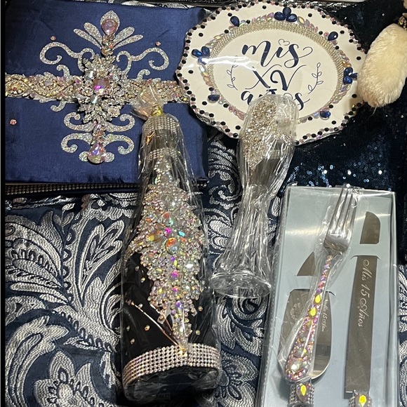 Quince accessories brand new